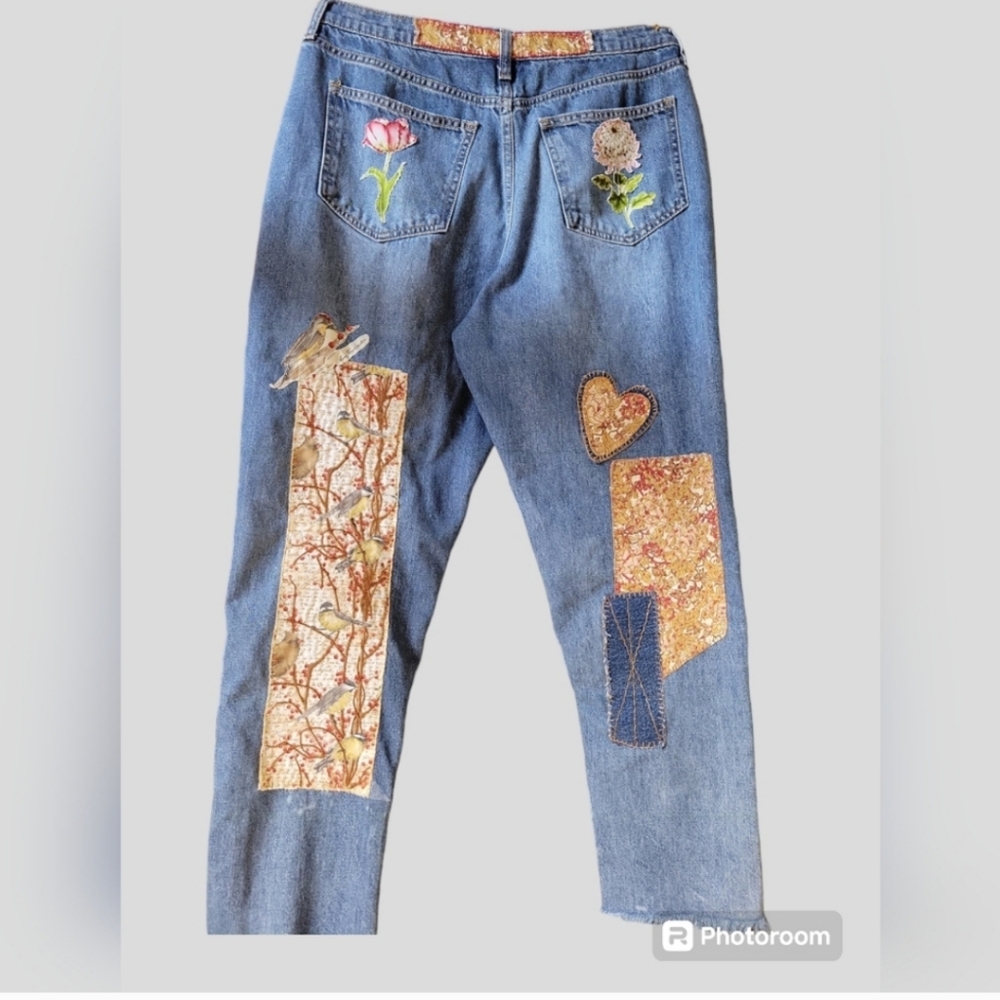 HAND CRAFTED Jeans UPCYCLED Blue Denim Patchwork Bird Floral Applique Size 10 - Picture 4 of 17